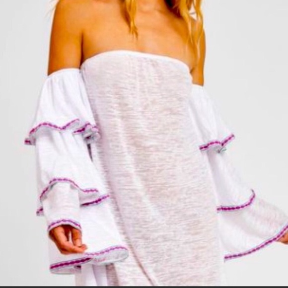 Pitusa Ruffle Sleeves Top
